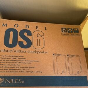 New with Box Niles Model OS6 Indoor/Outdoor Loudspeaker - white color